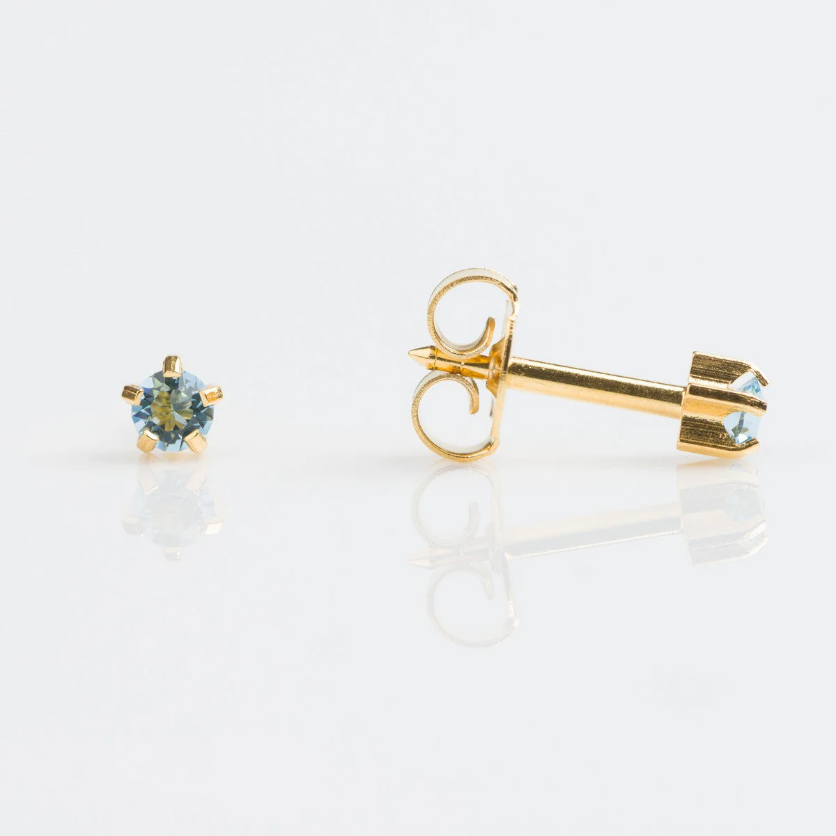 Studex Regular Gold Plated Tiffany March Studs - Pack of 12